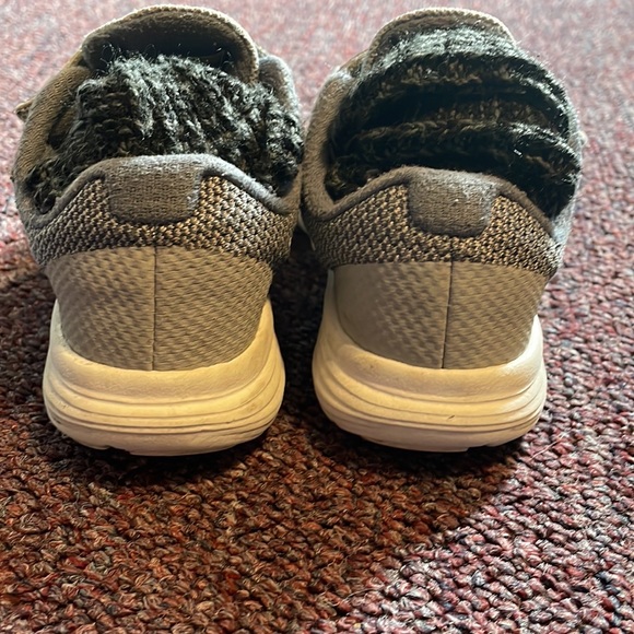 Kids Nike sneakers - Picture 5 of 7